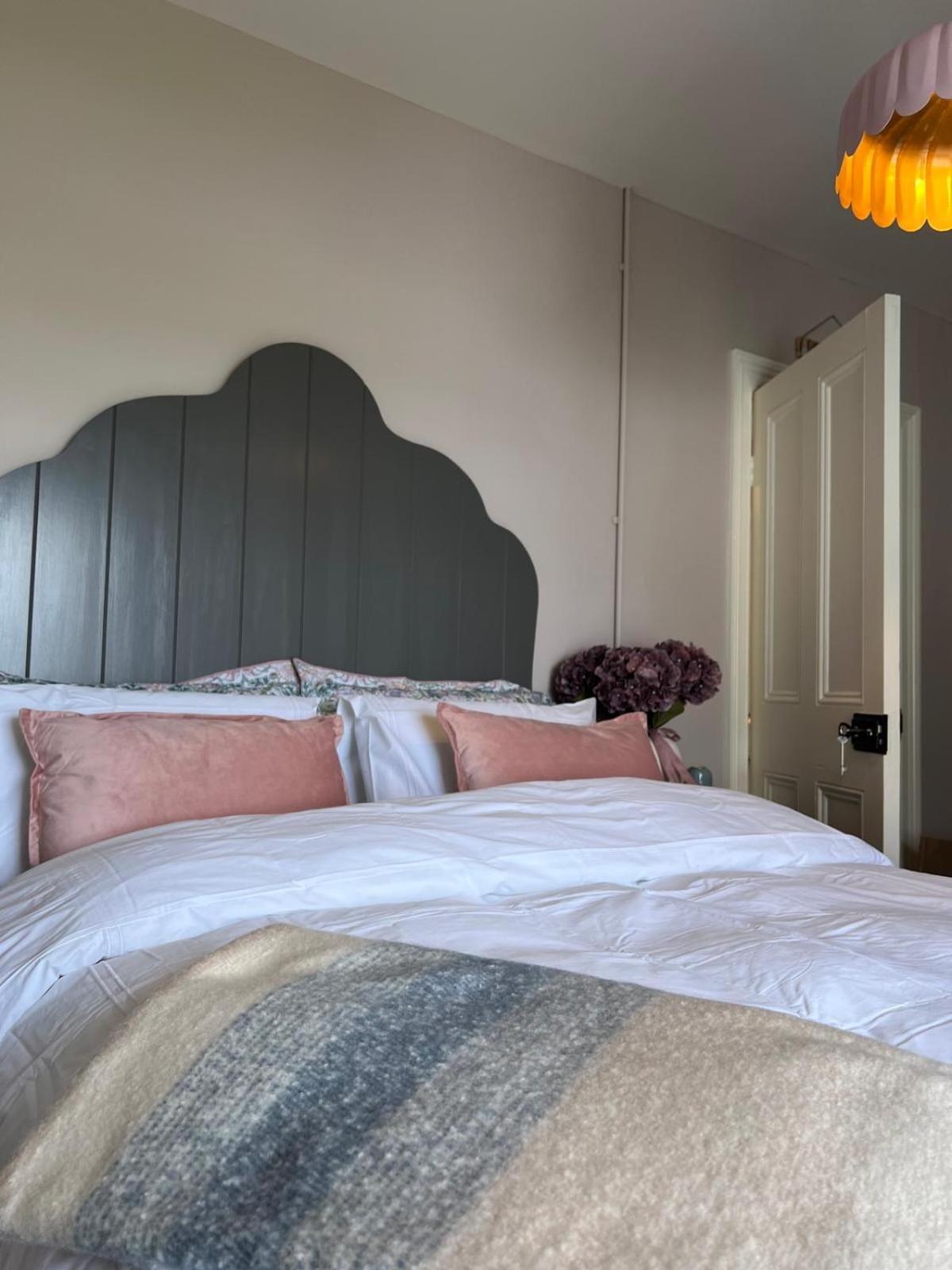Loop Head Lighthouse Attendant'S Cottage Kilbaha Esterno foto