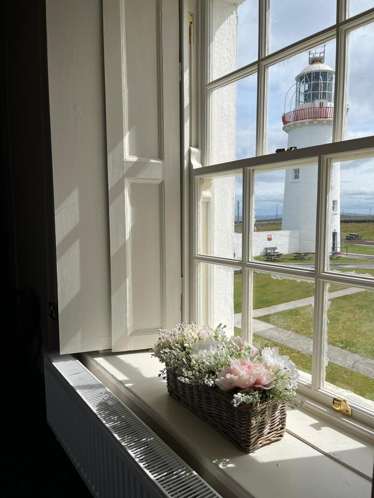 Loop Head Lighthouse Attendant'S Cottage Kilbaha Esterno foto